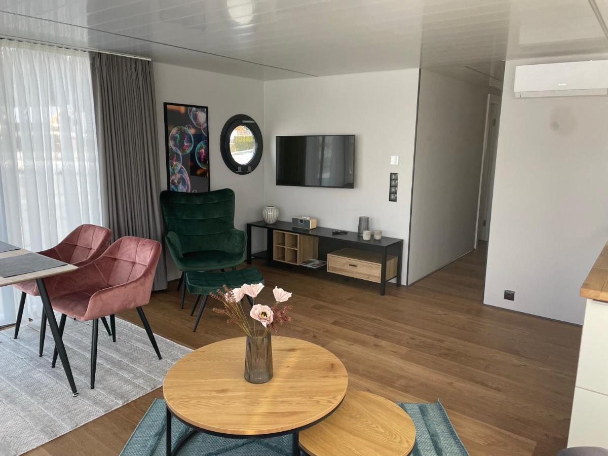 Waidlerland Hausboot 1 Hotell Waldkirchen Eksteriør bilde